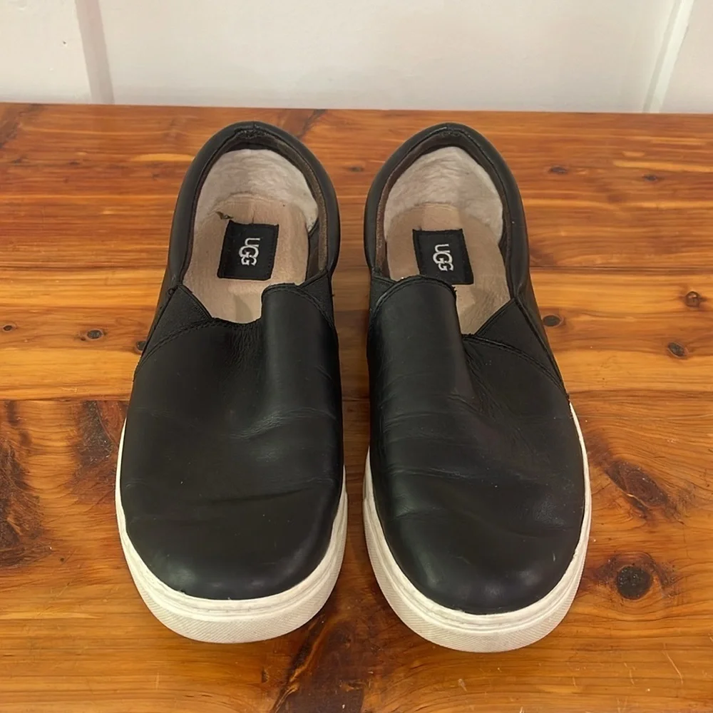 UGG Alameda Leather Slip-On Sneakers
